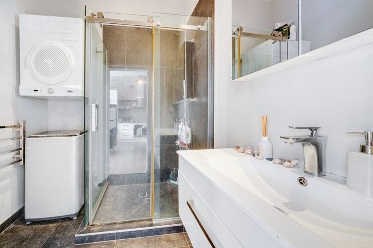 Photo of property in 7/143 Great South Road, Papakura, 2110