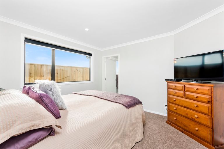 Photo of property in 26 Oka Street, Papamoa Beach, Papamoa, 3118