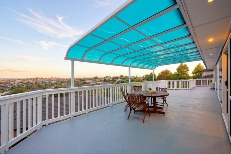 Photo of property in 281 Sturges Road, Henderson Valley, Auckland, 0612