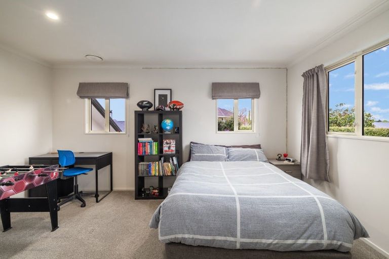 Photo of property in 6 Saint Keverne Close, Burwood, Christchurch, 8083