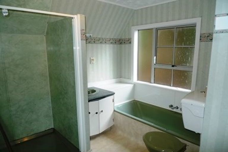 Photo of property in 18 Wilfred Street, Tawa, Wellington, 5028
