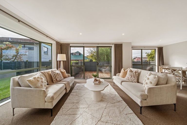 Photo of property in 14a Larch Place, Casebrook, Christchurch, 8051