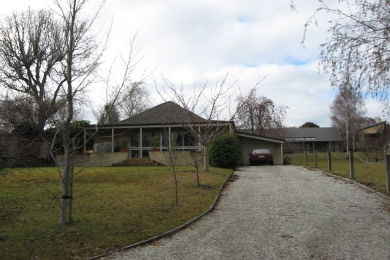Photo of property in 5 Kidson Lane, Wanaka, 9305
