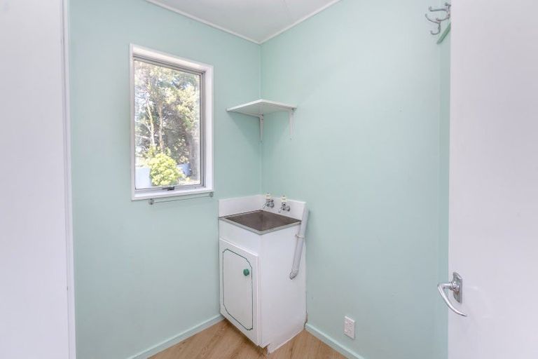 Photo of property in 16 River Road, Masterton, 5810