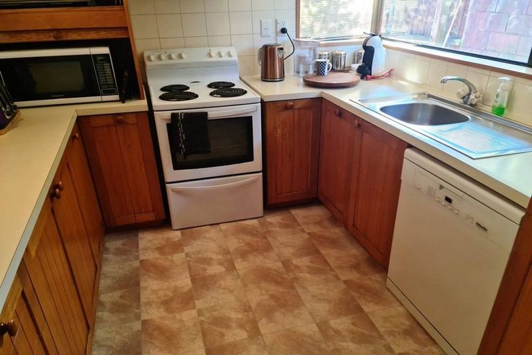 Photo of property in 8 Nortons Road, Avonhead, Christchurch, 8042