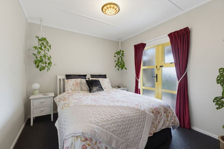Photo of property in 25 Riverbank Road, Okoia, Whanganui, 4573