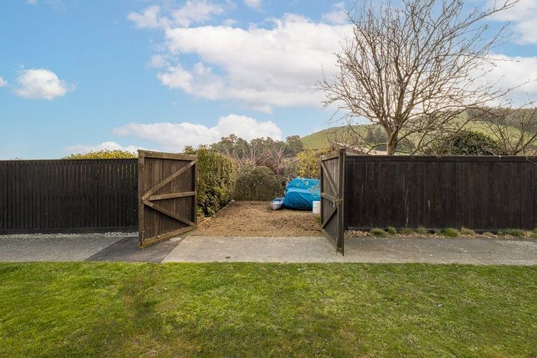 Photo of property in 2 Harbour View Terrace, Cass Bay, Lyttelton, 8082