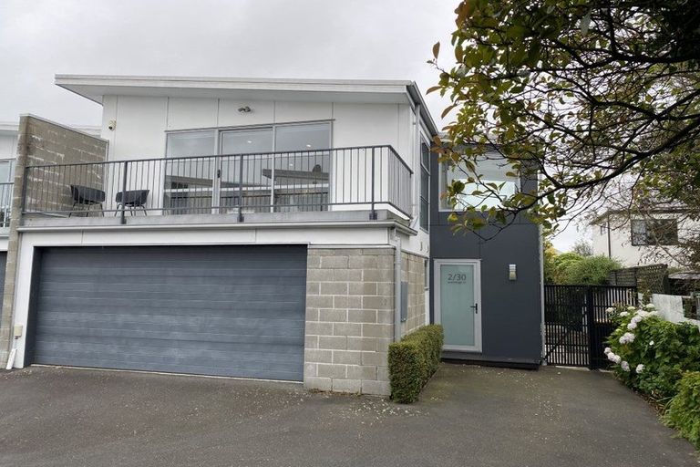 Photo of property in 2/30 Eversleigh Street, St Albans, Christchurch, 8014