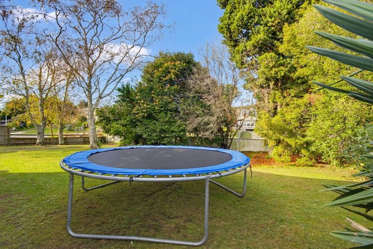 Photo of property in 3 Joanna Place, Deanwell, Hamilton, 3206