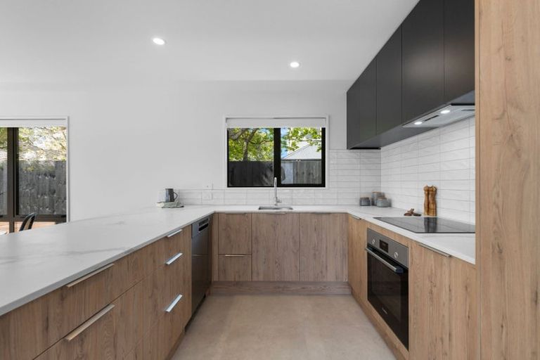 Photo of property in 76b Quinns Road, Shirley, 8013