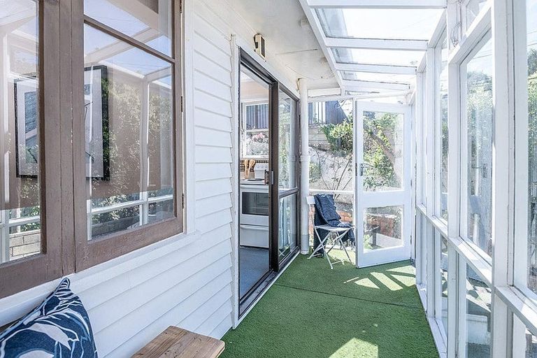 Photo of property in 26 Arapiko Street, Johnsonville, Wellington, 6037