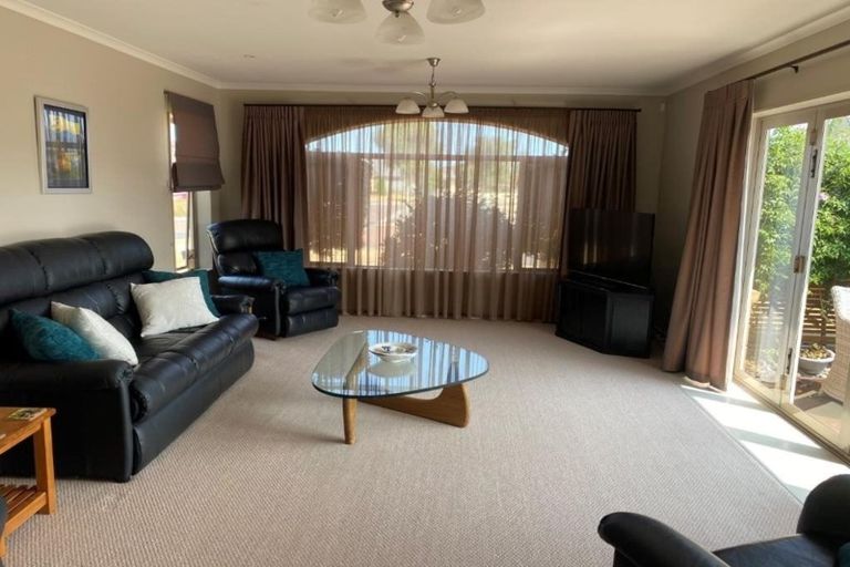 Photo of property in 23 Rota Close, Papamoa Beach, Papamoa, 3118