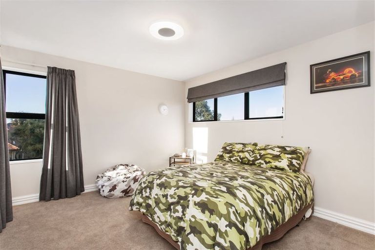 Photo of property in 2 June Gardens, Northwood, Christchurch, 8051