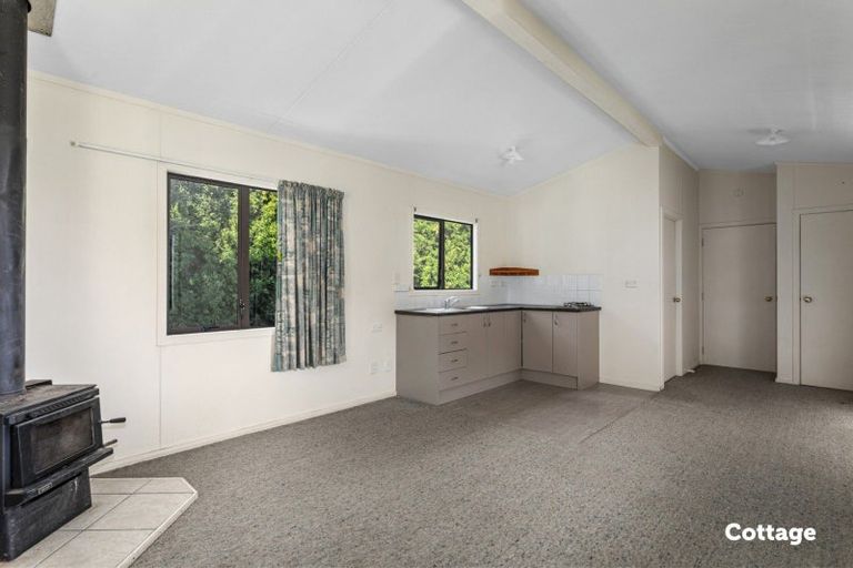 Photo of property in 9 Moore Road, Thornton, Whakatane, 3194