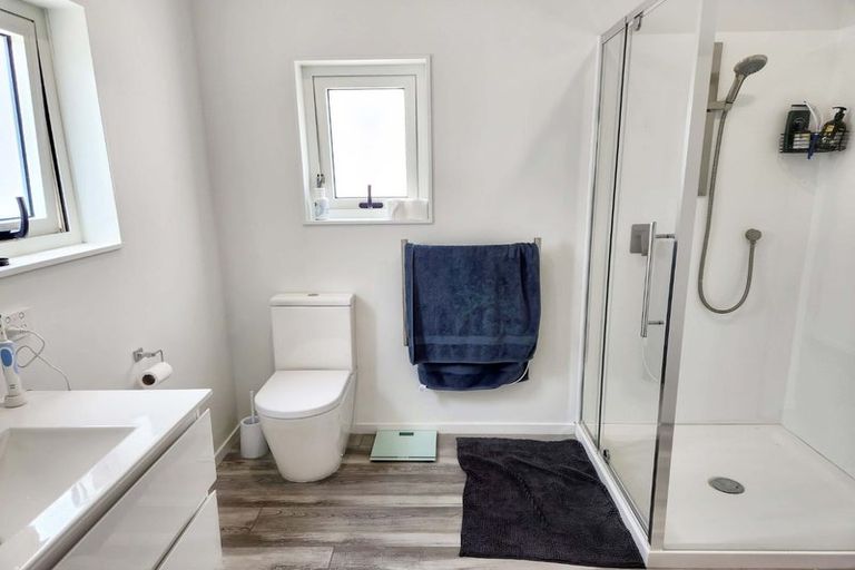 Photo of property in 72b Raukawa Street, Stokes Valley, Lower Hutt, 5019