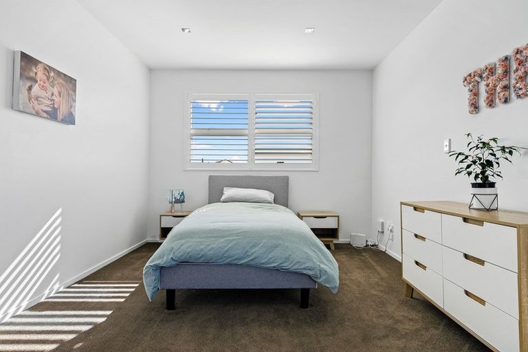 Photo of property in 2 Finchley Mews, Rangiora, 7400