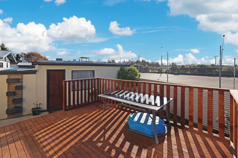 Photo of property in 11 Charles Street, Weston, Oamaru, 9401