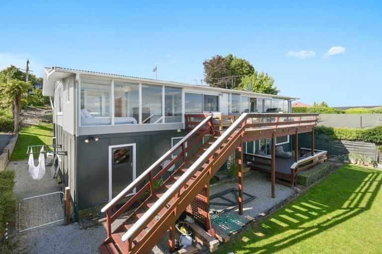 Photo of property in 43 Wakeman Road, Acacia Bay, Taupo, 3330