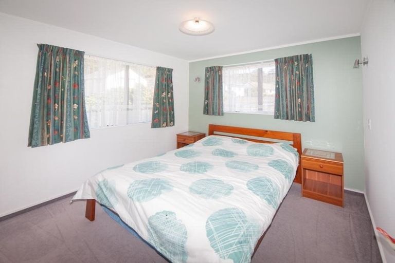 Photo of property in 71 Cortina Avenue, Johnsonville, Wellington, 6037