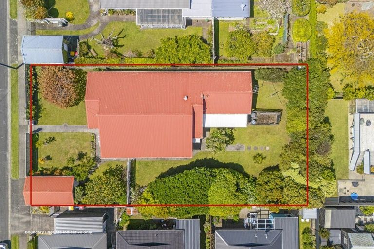Photo of property in 6 French Street, Moturoa, New Plymouth, 4310