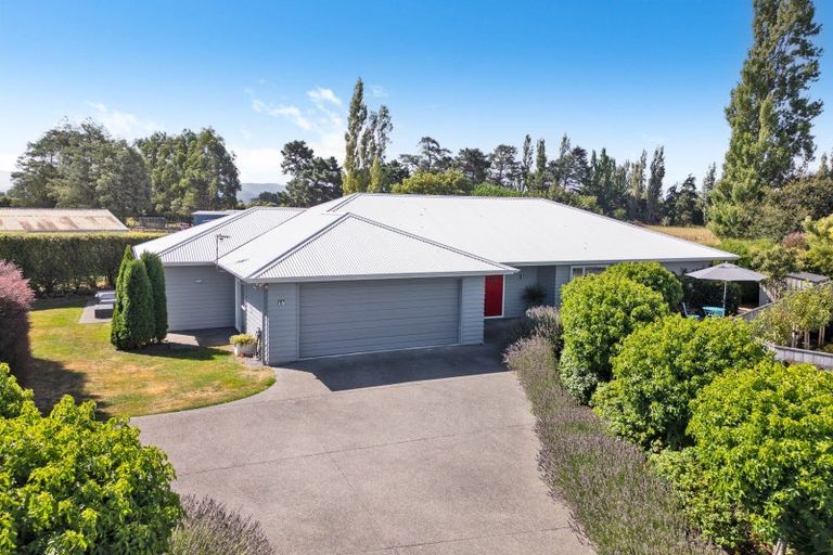 Photo of property in 10 Prendiville Lane, Greytown, 5712