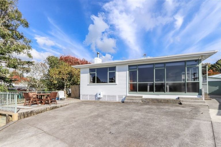 Photo of property in 8a Mahoe Street, Inglewood, 4330