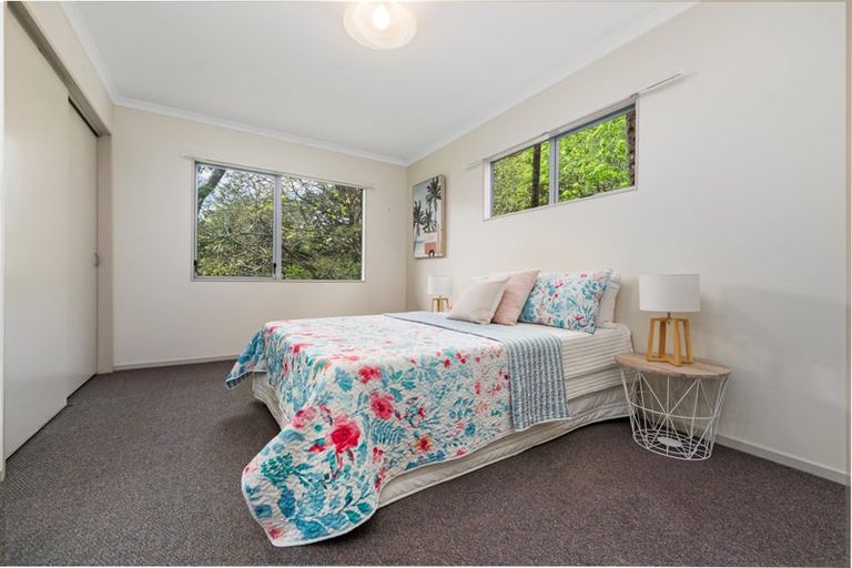 Photo of property in 62a Glendale Road, Glen Eden, Auckland, 0602