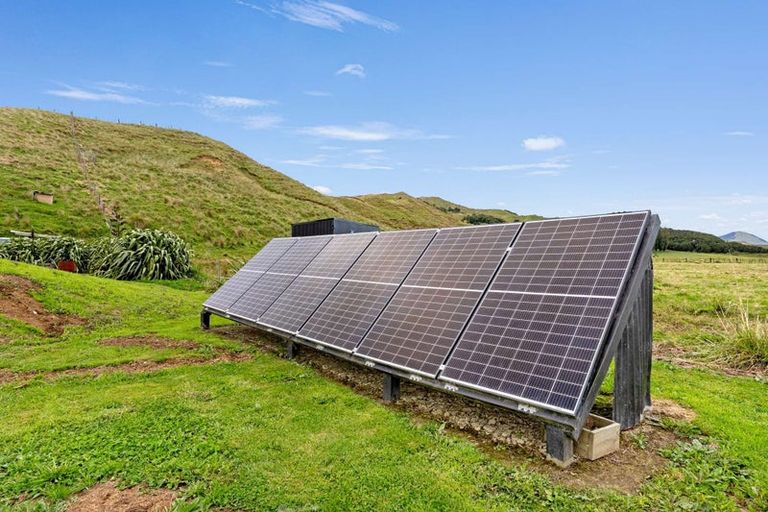 Photo of property in 138 Kaiaua Road, Tolaga Bay, 4077