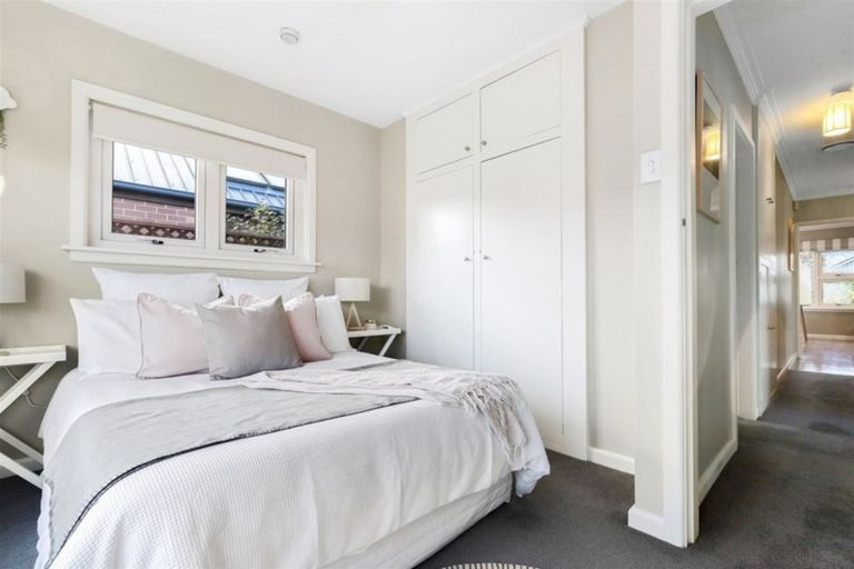 Photo of property in 115 Saint Martins Road, Saint Martins, Christchurch, 8022