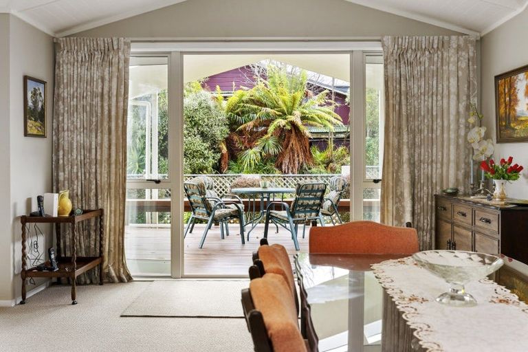 Photo of property in 12 Kurupae Road, Hilltop, Taupo, 3330