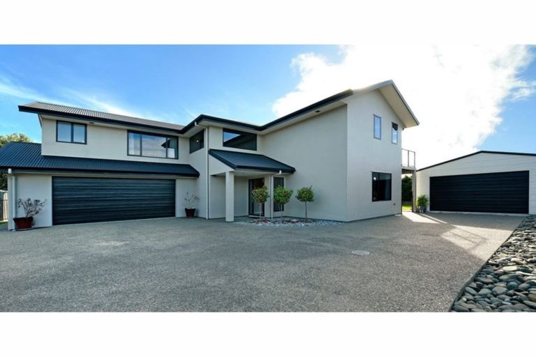Photo of property in 31 Kendall View, Stoke, Nelson, 7011