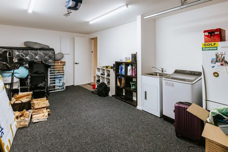 Photo of property in 32 Burbank Road, Wanaka, 9382