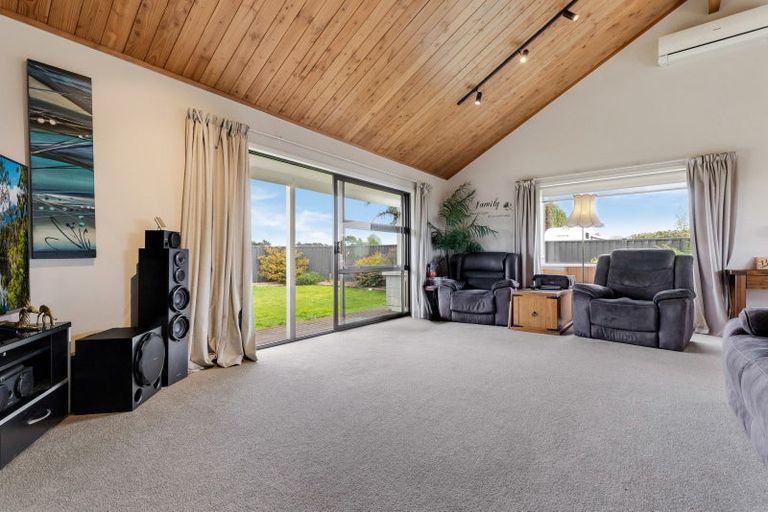 Photo of property in 118a Wymer Road, Glenbrook, Waiuku, 2681