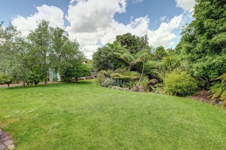 Photo of property in 5 Montrose Crescent, Huntington, Hamilton, 3210