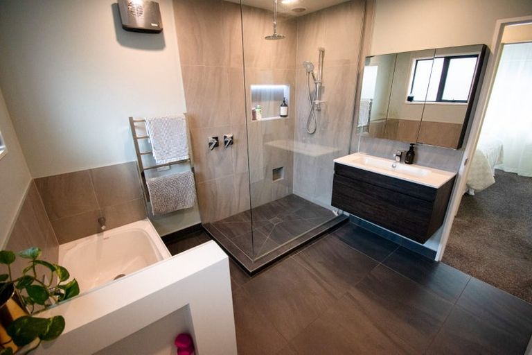 Photo of property in 87a Forfar Street, St Albans, Christchurch, 8014