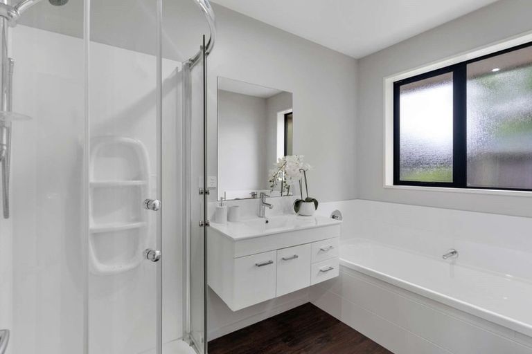 Photo of property in 16a Surrey Street, Linwood, Christchurch, 8062