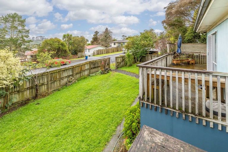 Photo of property in 10 Kellett Road, Ranui, Auckland, 0612