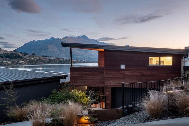 Photo of property in 13 Livingstone Lane, Frankton, Queenstown, 9300