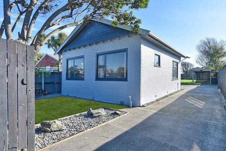 Photo of property in 16 Falcon Street, New Brighton, Christchurch, 8061
