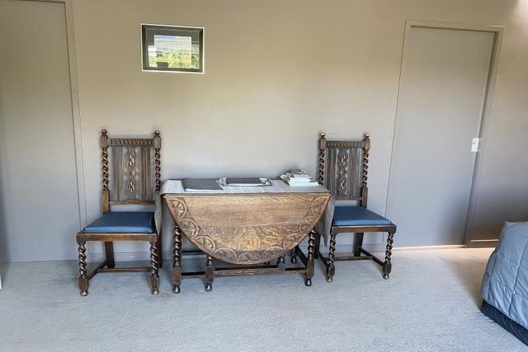 Photo of property in 47 Spinnaker Drive, Te Atatu Peninsula, Auckland, 0610