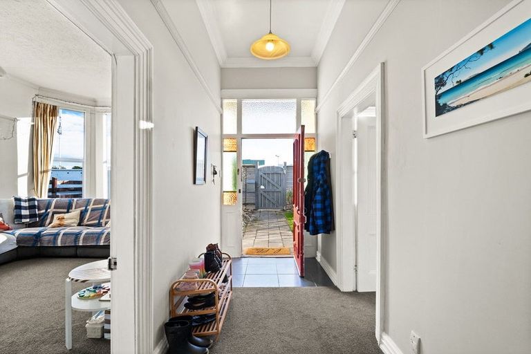Photo of property in 43 Plunket Street, Saint Kilda, Dunedin, 9012