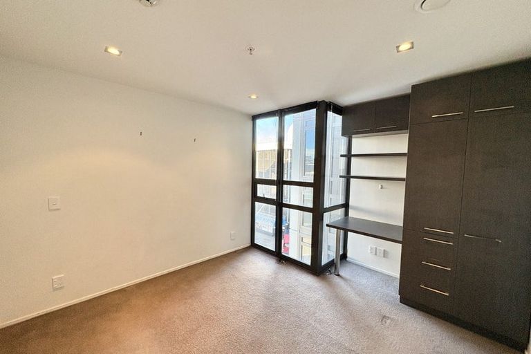 Photo of property in Forte Apartments, 53/13 College Street, Te Aro, Wellington, 6011