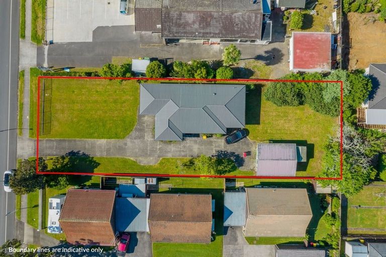 Photo of property in 341 Great South Road, Papakura, 2110