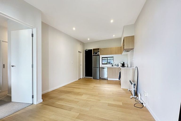 Photo of property in 21 Comer Street, Halswell, Christchurch, 8025