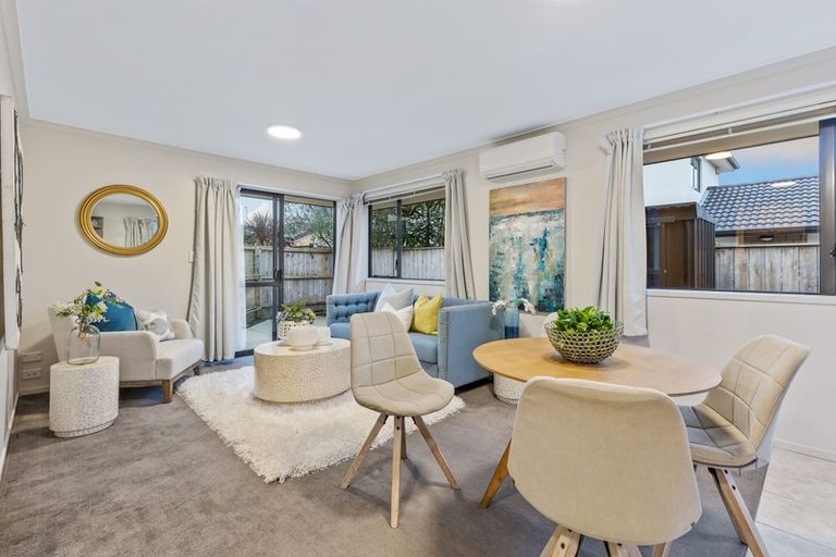 Photo of property in 4 Kippure Close, East Tamaki, Auckland, 2013