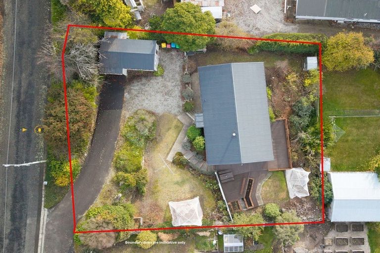Photo of property in 18 Branxholm Street, Roxburgh, 9500