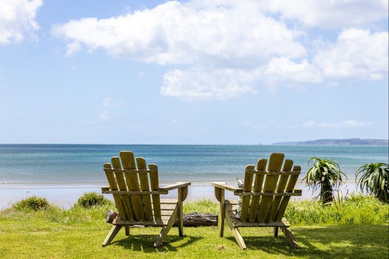 Photo of property in 359 Hibiscus Coast Highway, Orewa, 0931