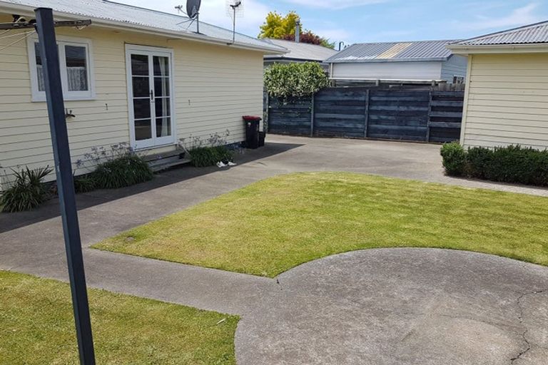 Photo of property in 5 Sefton Street, Havelock North, 4130