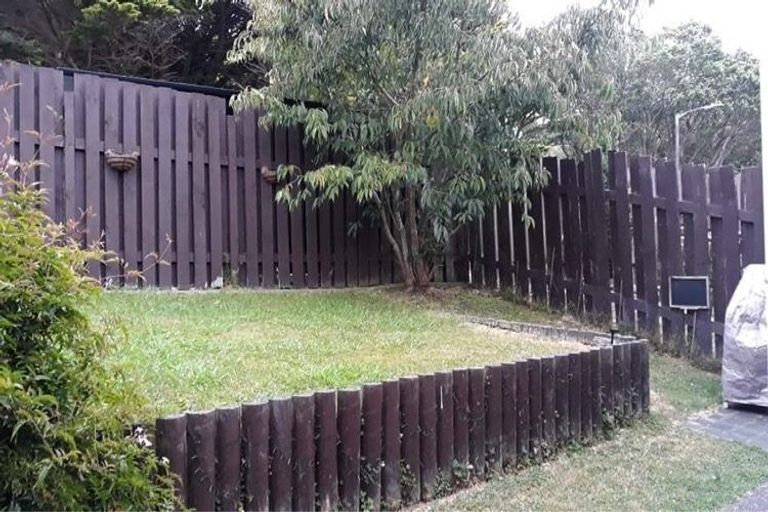 Photo of property in 35a Chorley Grove, Churton Park, Wellington, 6037