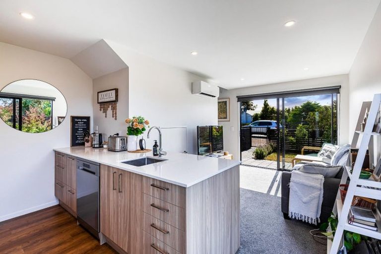 Photo of property in 3/66 Metcalfe Road, Ranui, Auckland, 0612